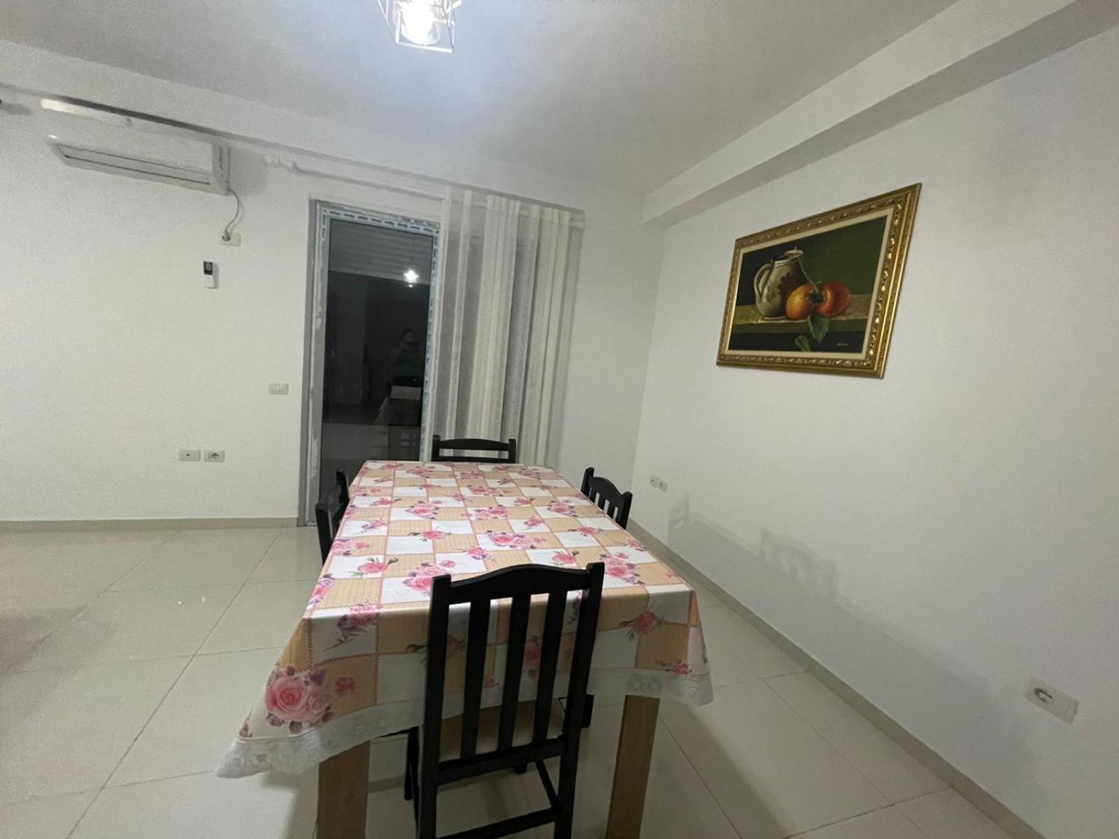 Ela Apartment *